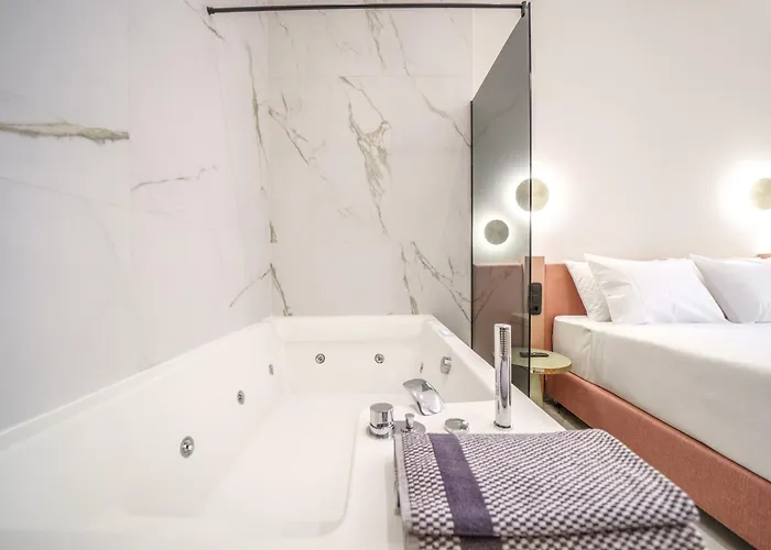 Omma Suites